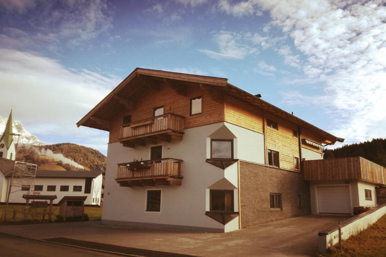 ホッホフィルツェンHaus Hubertusアパートメント エクステリア 写真